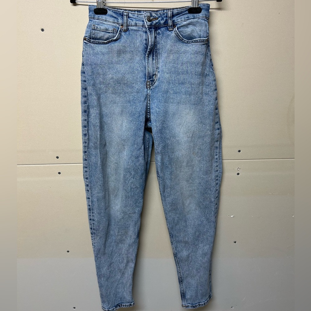2/$20❤️- JEANS | Women’s H&M Divided jeans size 6